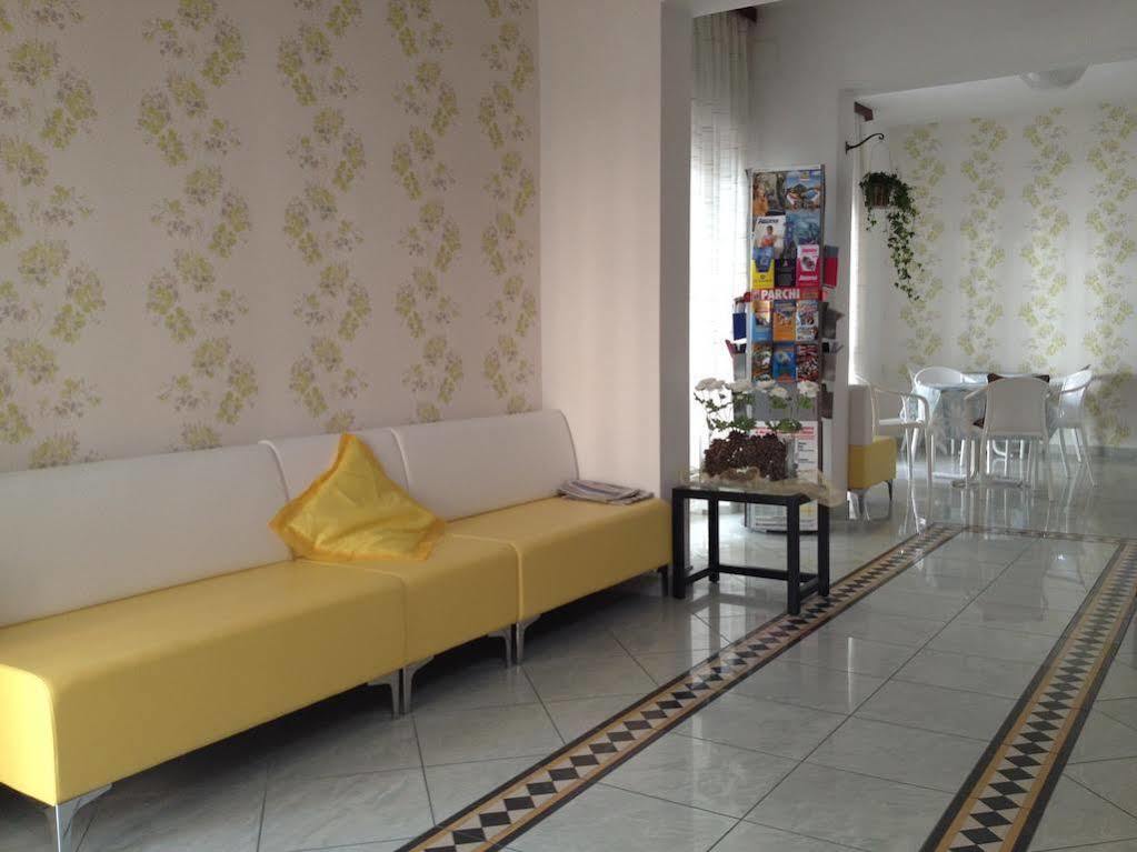 Hotel Luana Rimini Exterior photo